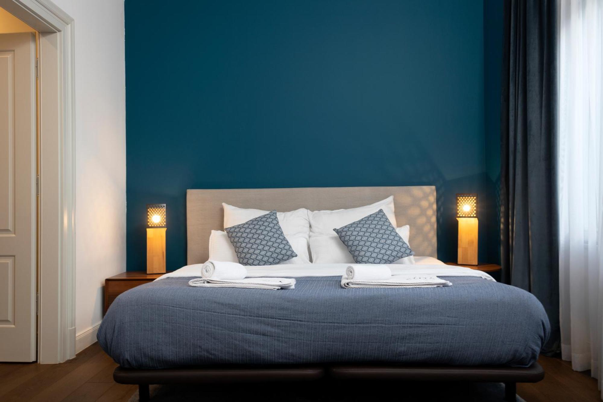 Zoya Luxury Residence بودابست المظهر الخارجي الصورة A bedroom